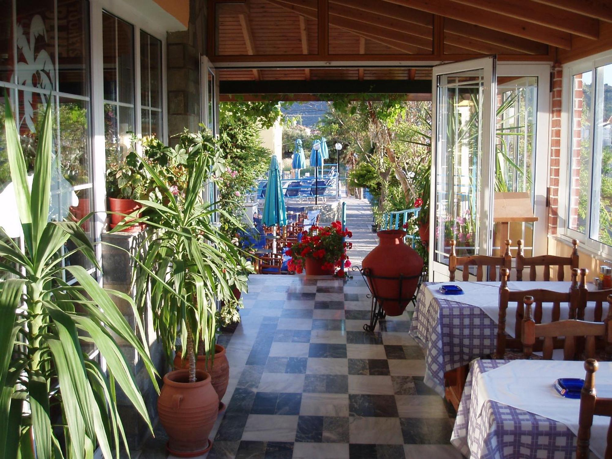 Anaxos Hotel Luaran gambar