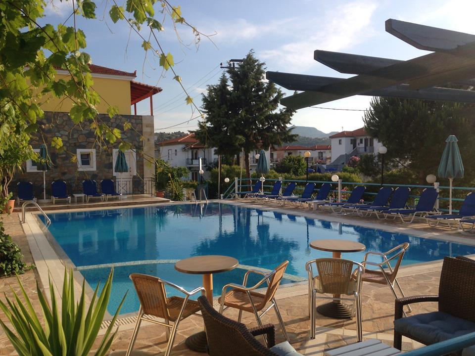 Anaxos Hotel Luaran gambar