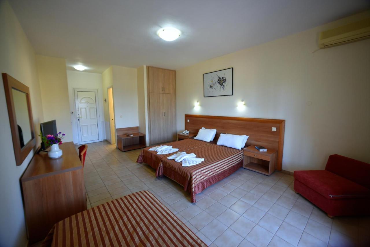 Anaxos Hotel Luaran gambar